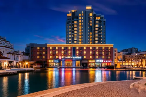 Yishang Hotel (Jiayu Longwan Peninsula)