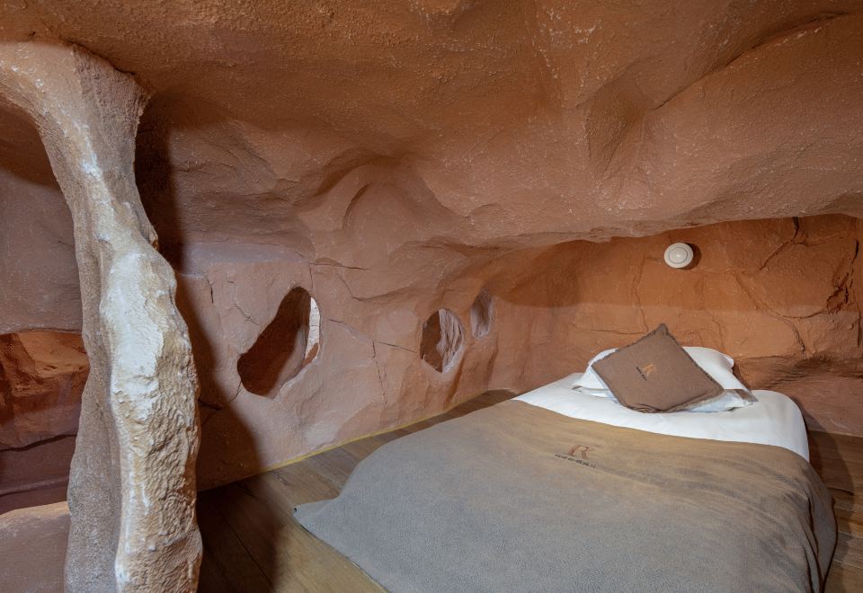 山洞野趣房【小愛智能+巖穴謐境】