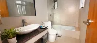 White Palace Hotel