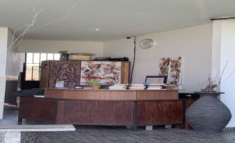 Grandpa Guest House - Housity