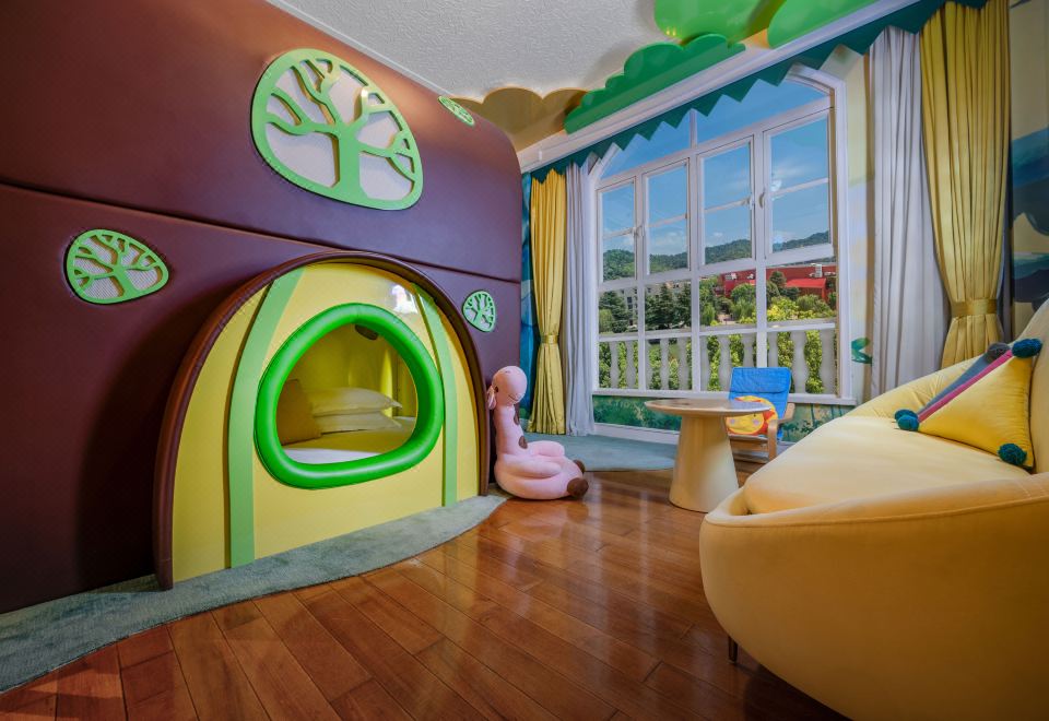 梦幻丛林家庭套房