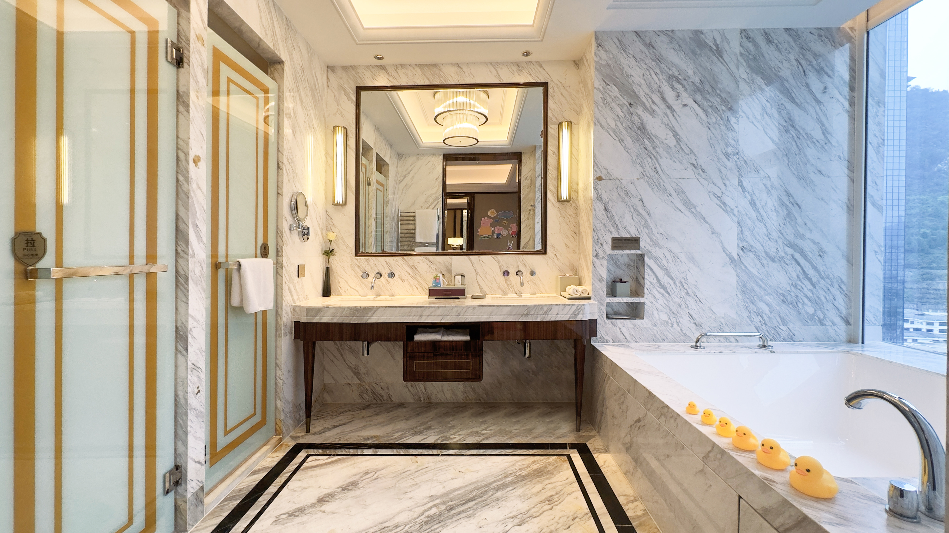 亲子家庭小童主题房