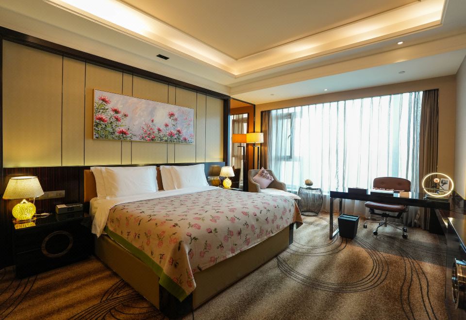 玫瑰主题行政大床房