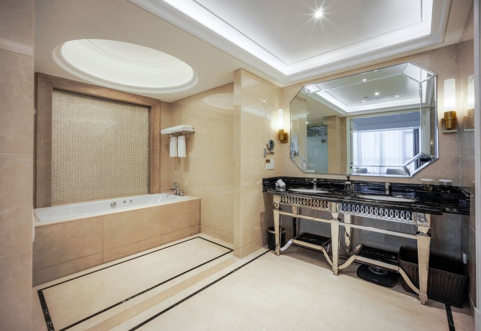 Haiyue Hotel XiapuPremier Executive Suite