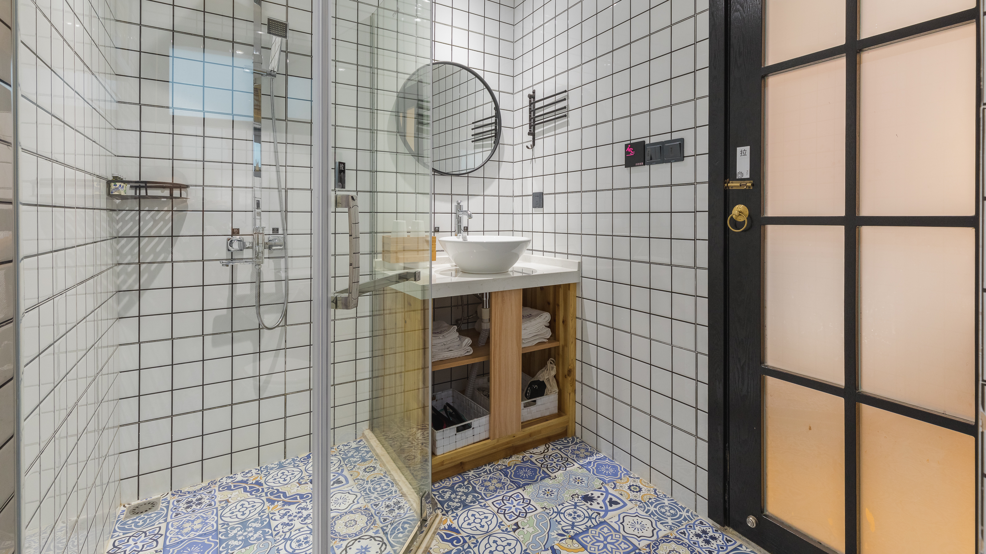 美宿·十人河景四舍