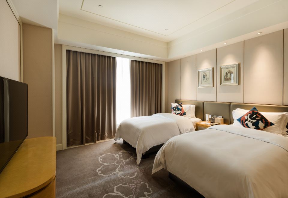 顶呱呱豪华家庭房（城市景观+三床一衞+亲子布置）