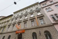 EasyHotel Budapest Oktogon Hotel a 