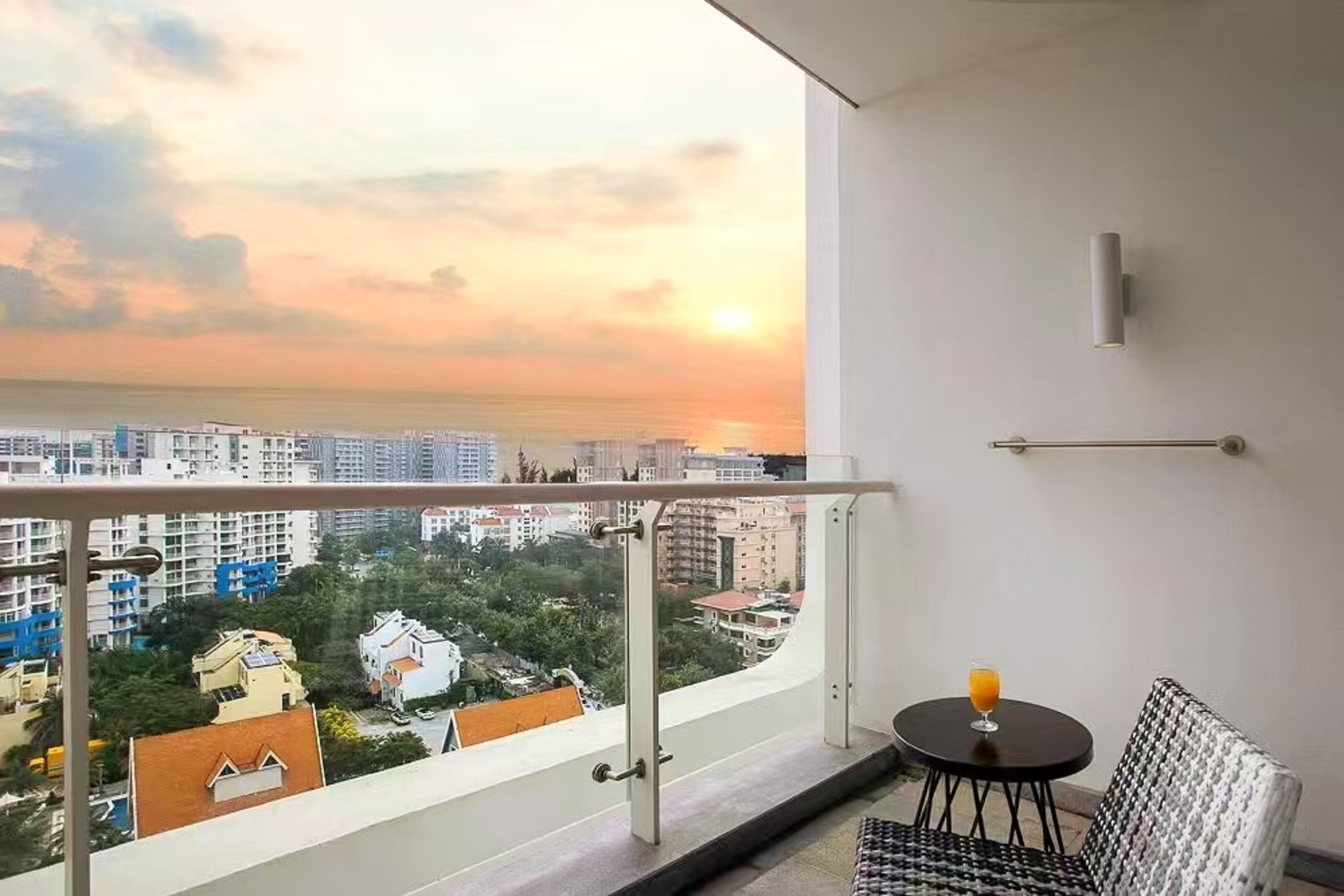 高级海景双床房