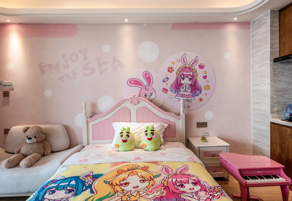 酷芽巴啦啦海景家庭房（子母床）