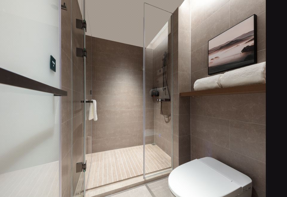 高级家庭房（深睡床枕+智能客控+公区LG洗烘机）