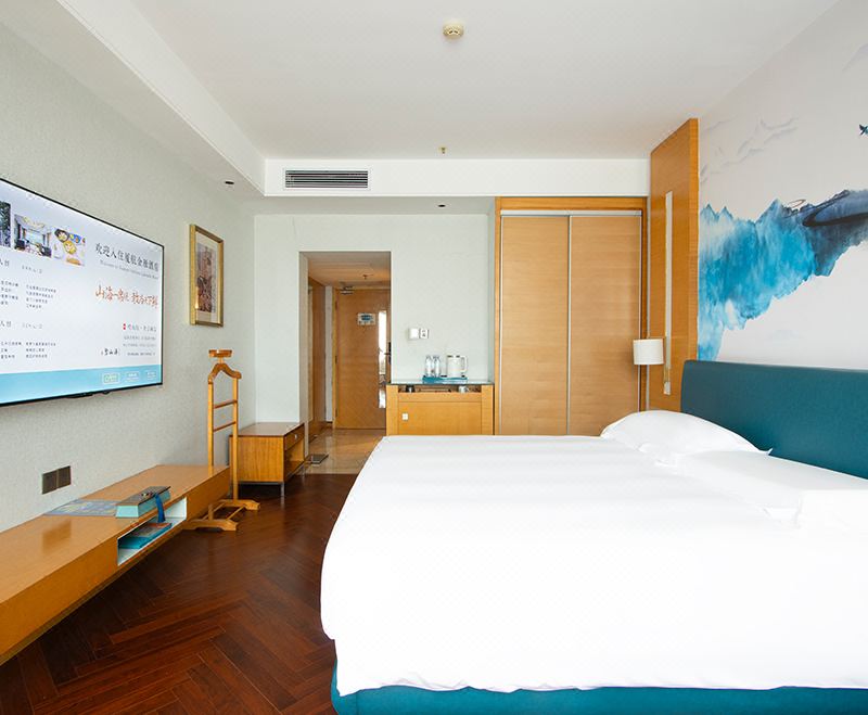 Xiamen Airlines Lakeside HotelSuperior Queen Room