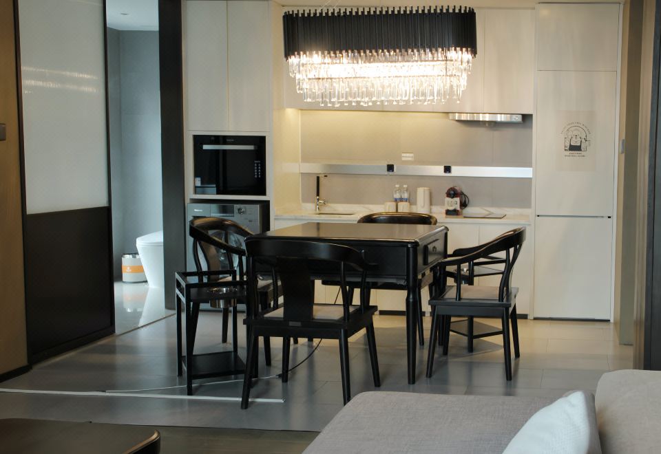 棋牌公寓大床房（全套廚具+金可兒床墊+戴森吹風機）