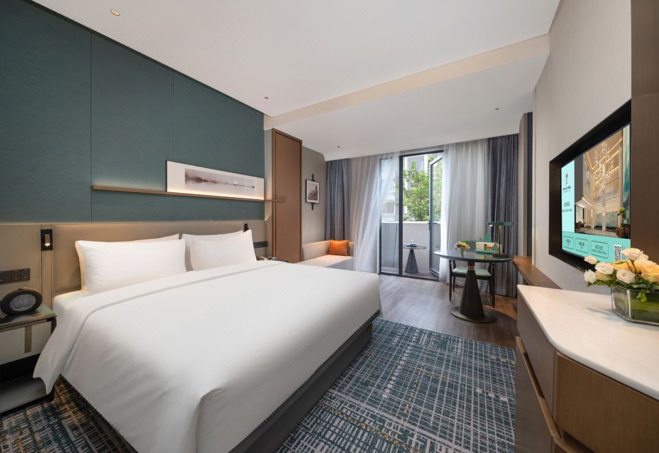 中山御街阳台大床房