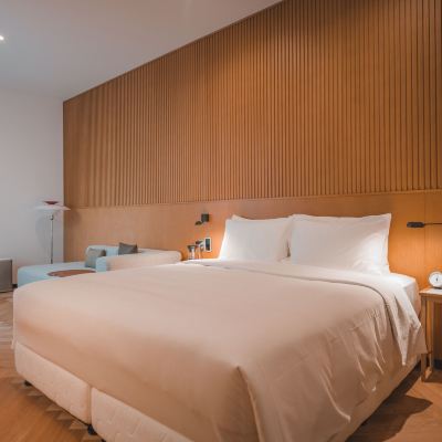 Courtyard View Hot Spring Suite