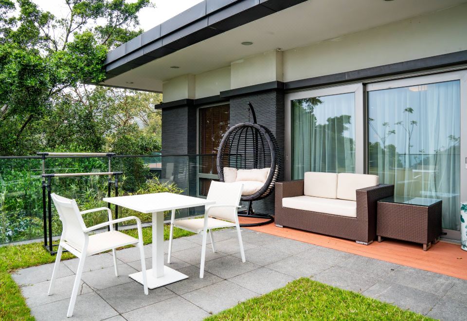 靜悅畔山庭院套房