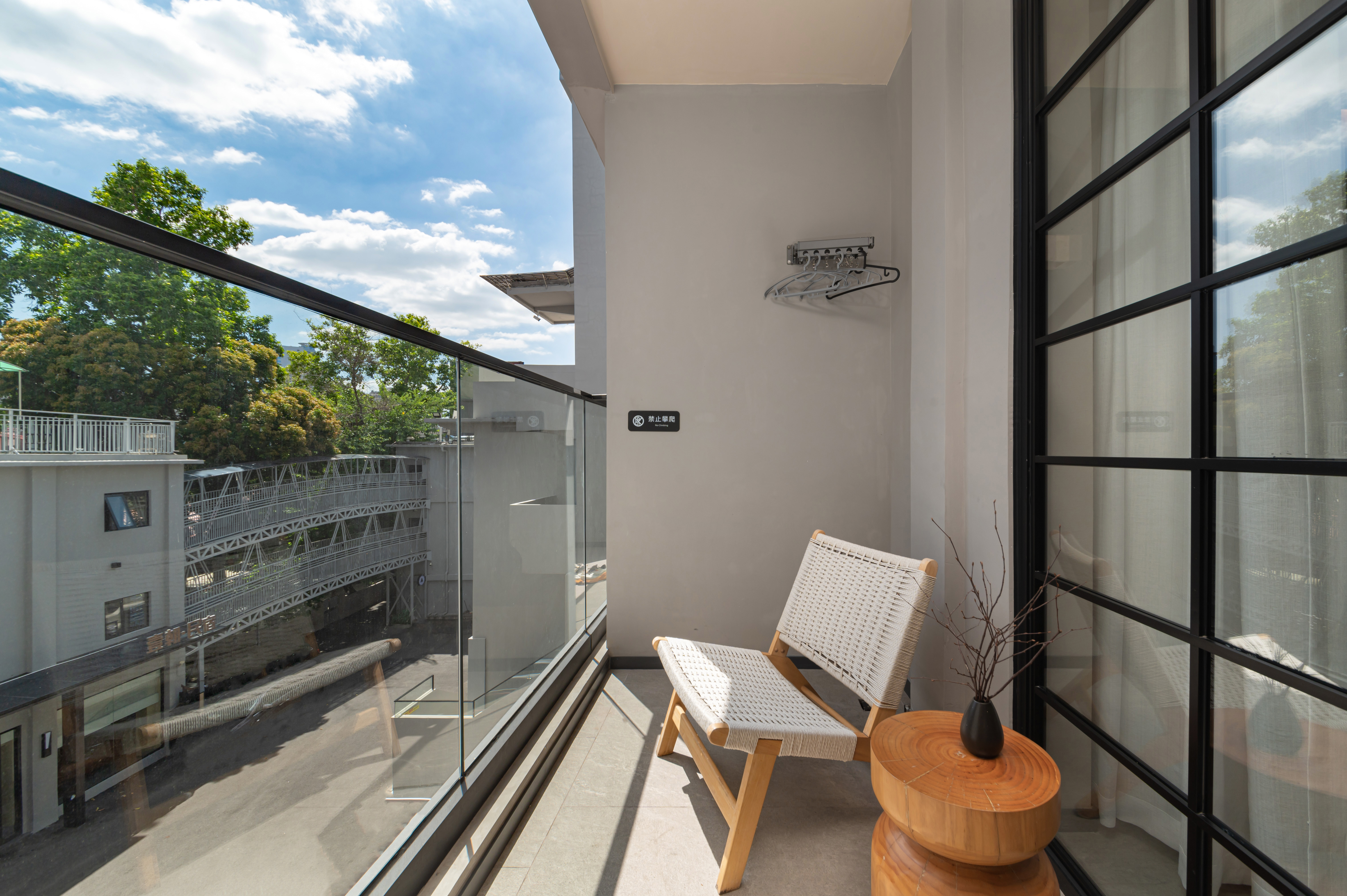 庭苑 · 露臺大床房