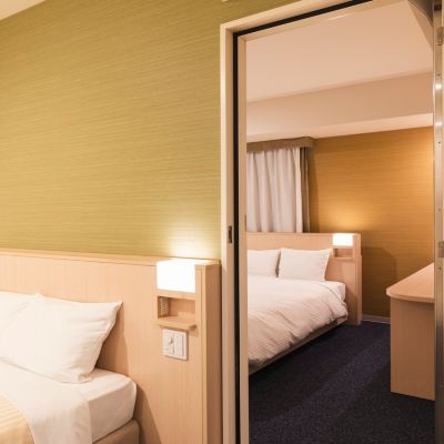 連通房，禁菸（雙人房+雙人房） 相鐵FRESA INN 京都四條烏丸優惠