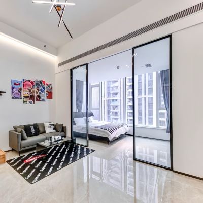 現代·一室一廳LOFT套房 「洗烘一體機+冰箱+影院巨幕」 天·ONE輕奢飯店（拱北口岸富華里店）優惠