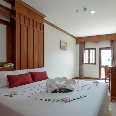 Small Double Tony Resort Promo Code