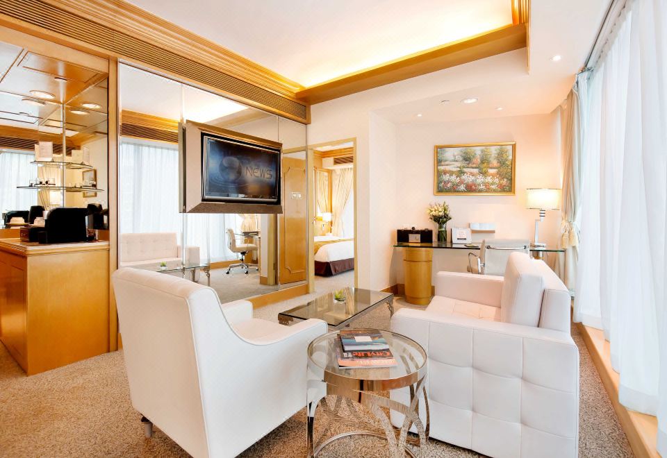 Regal Hongkong HotelExecutive Suite With One Extra Bed