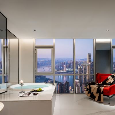 兩江交匯水晶橫廊景觀房 ISEYA浮雲·高空江景酒店（重慶解放碑店）優惠