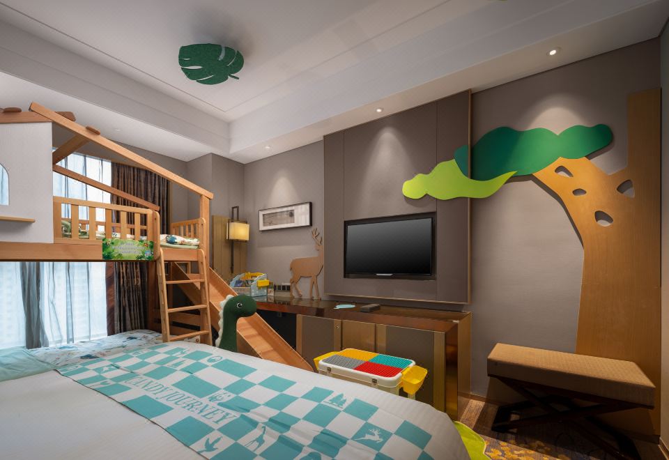 夢游XIAN境上下鋪滑梯房