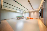 Leishen E-Sports Hotel (Anqing Tongcheng Economic Development Zone Fangyuanhui)