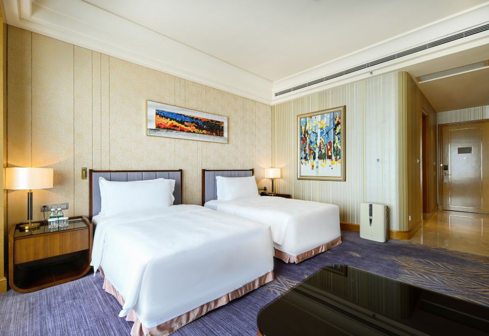 Chateau Star River QingdaoExecutive City-view Twin Room