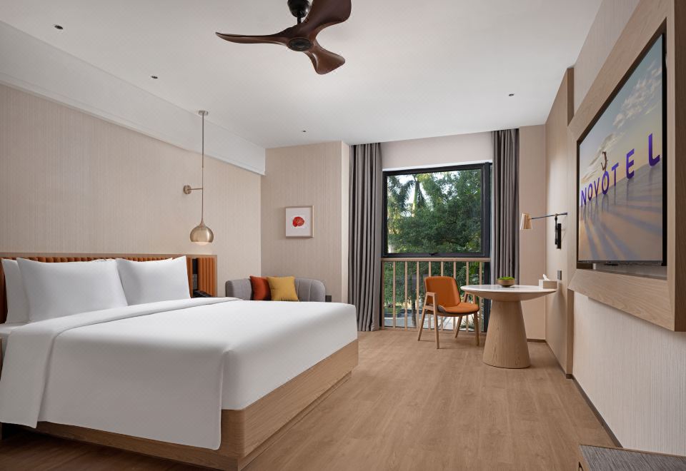 高級山景大床房