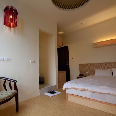 春誦/夏弦雙人（依飯店安排不指定） 南投溪頭聽濤園渡假山莊優惠