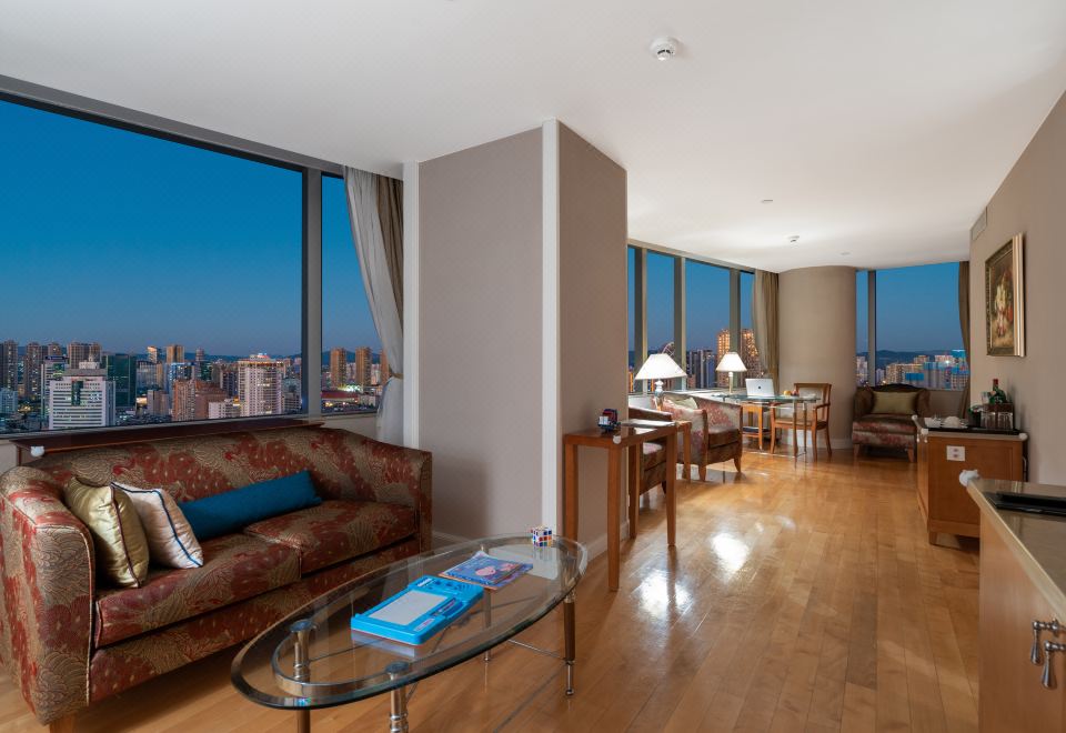 觀景親子套房「親子布置+大小床可住三人+小童洗漱用品」