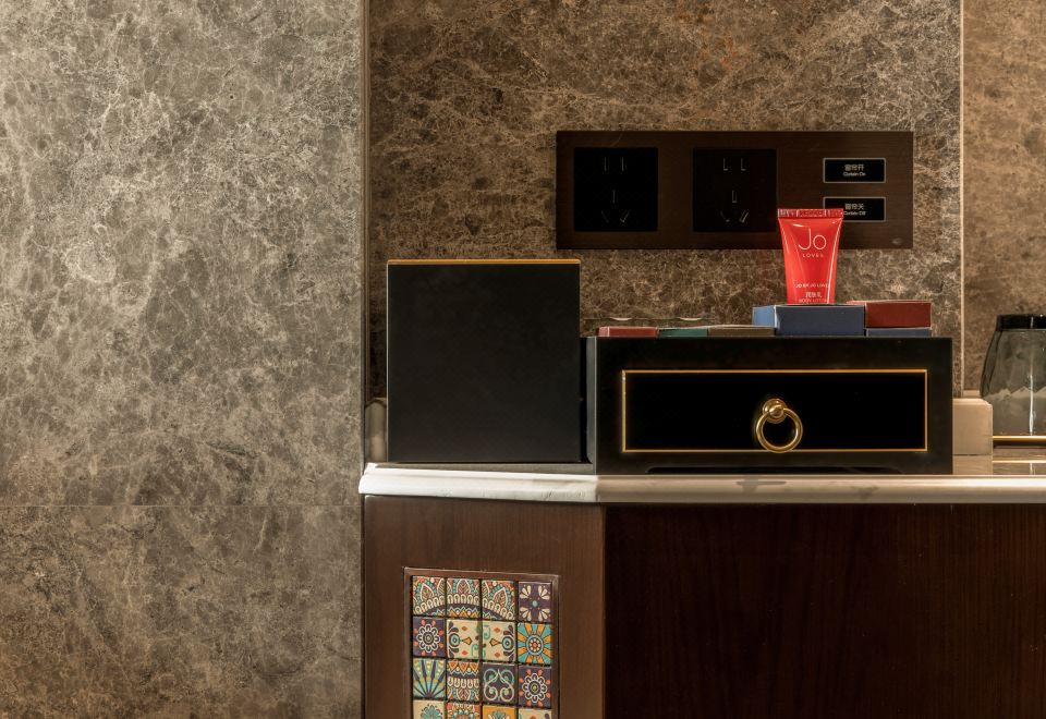 270度轉角鼓浪嶼海景陽臺大床房（攬收鼓浪嶼/中山路）