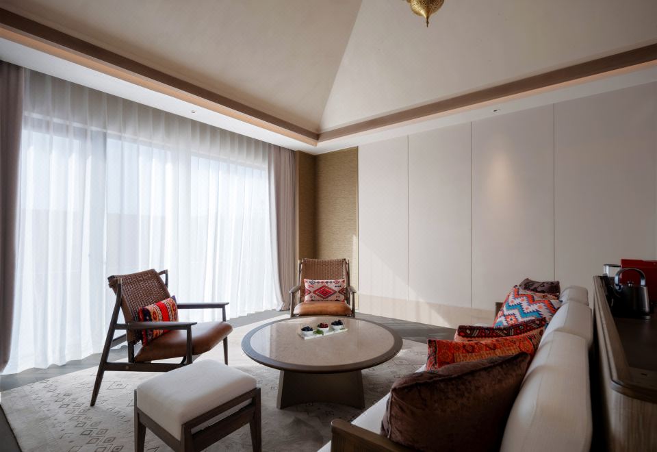 蜃影澜庭套房（奢享空间+伊菲丹小美盒）