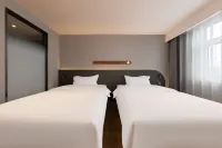 Jinjiang Hotel (Xianghe Jiqiren Xiaozhen)