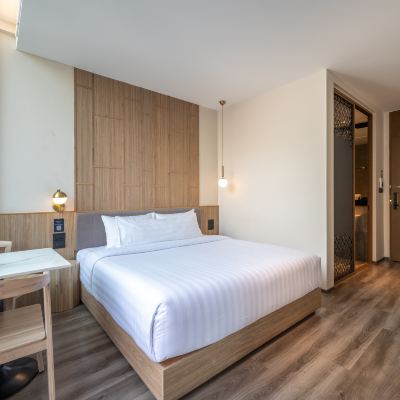 連通泳池景2臥室，帶陽台 素坤逸SHAN別墅優惠