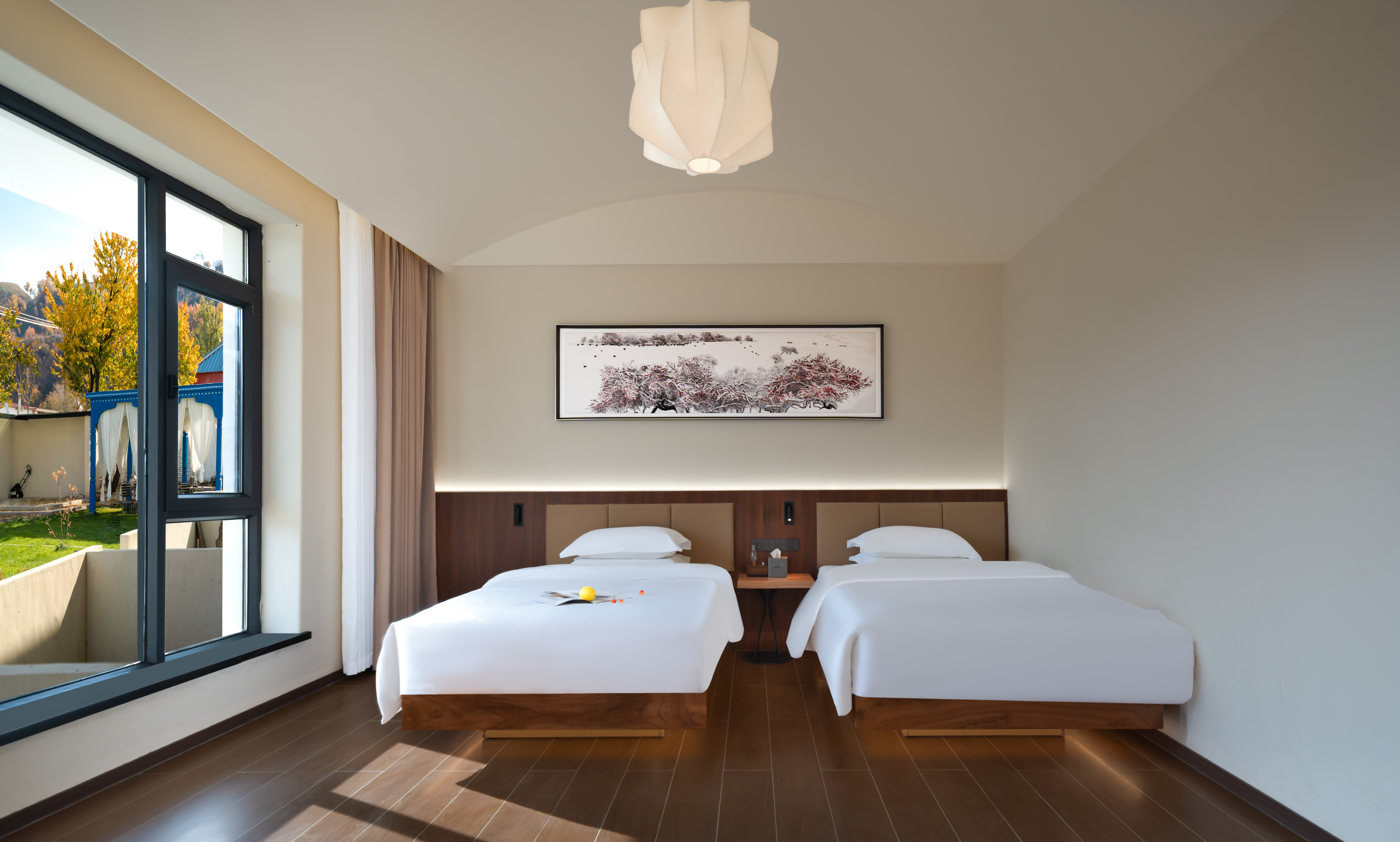 豪华家庭房「零压床垫+智能客控+乾湿分离+全屋地暖」