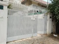 WhiteHouse Karachi Ξενοδοχεία στην πόλη 