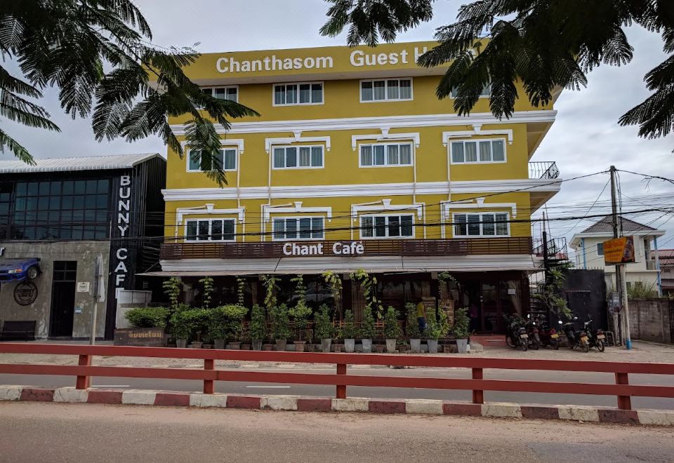 Chanthasom Guesthouse - Housity