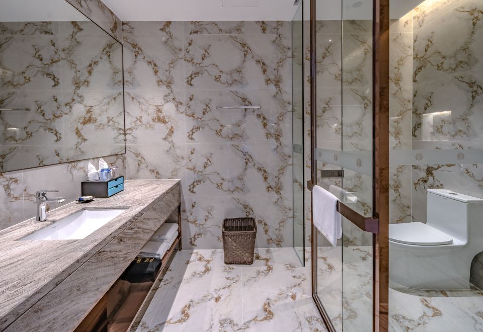 Vaperse Hainan Clear Water BayPremium Oceanfront Room-King Bed