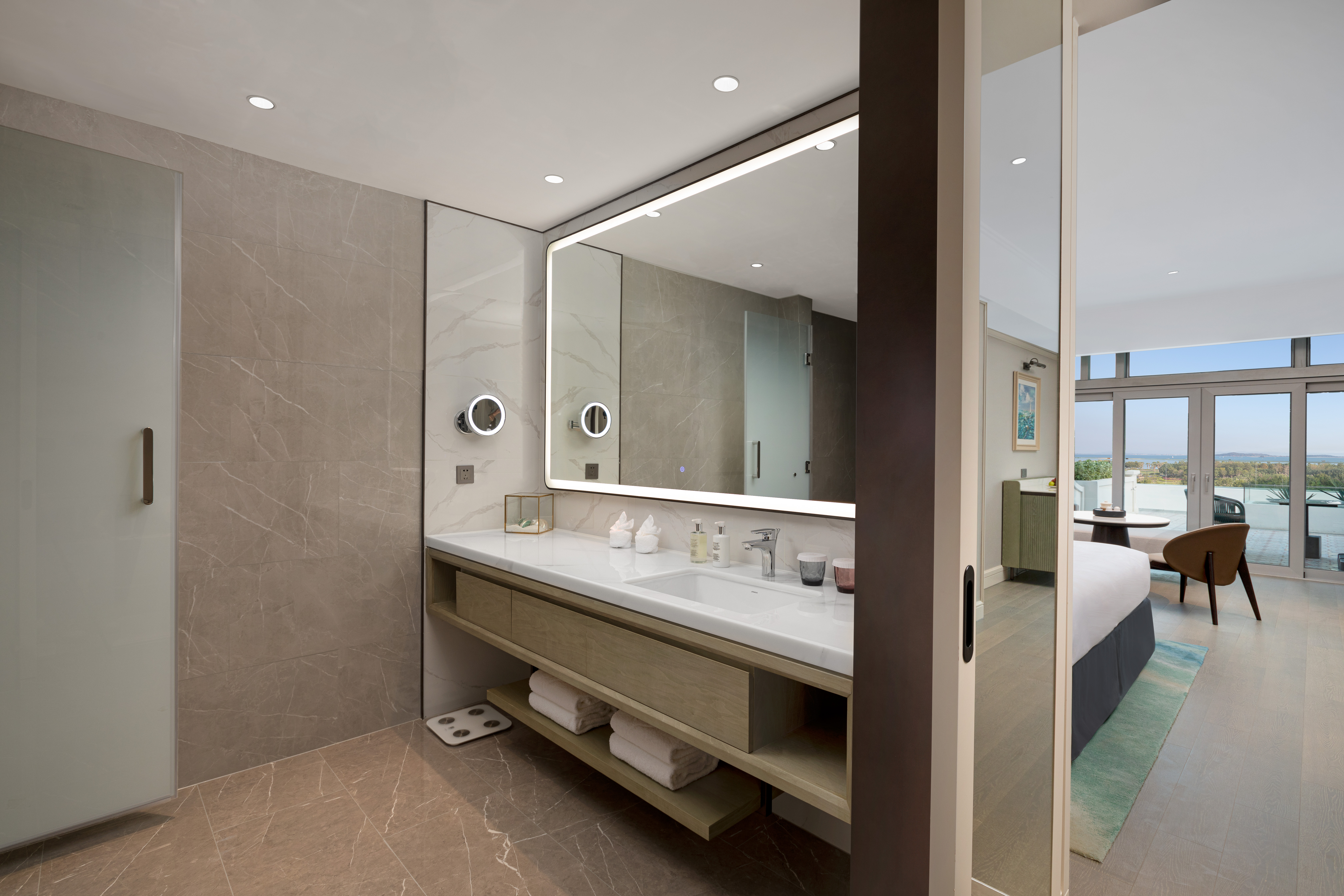 大露台精选豪华大床房