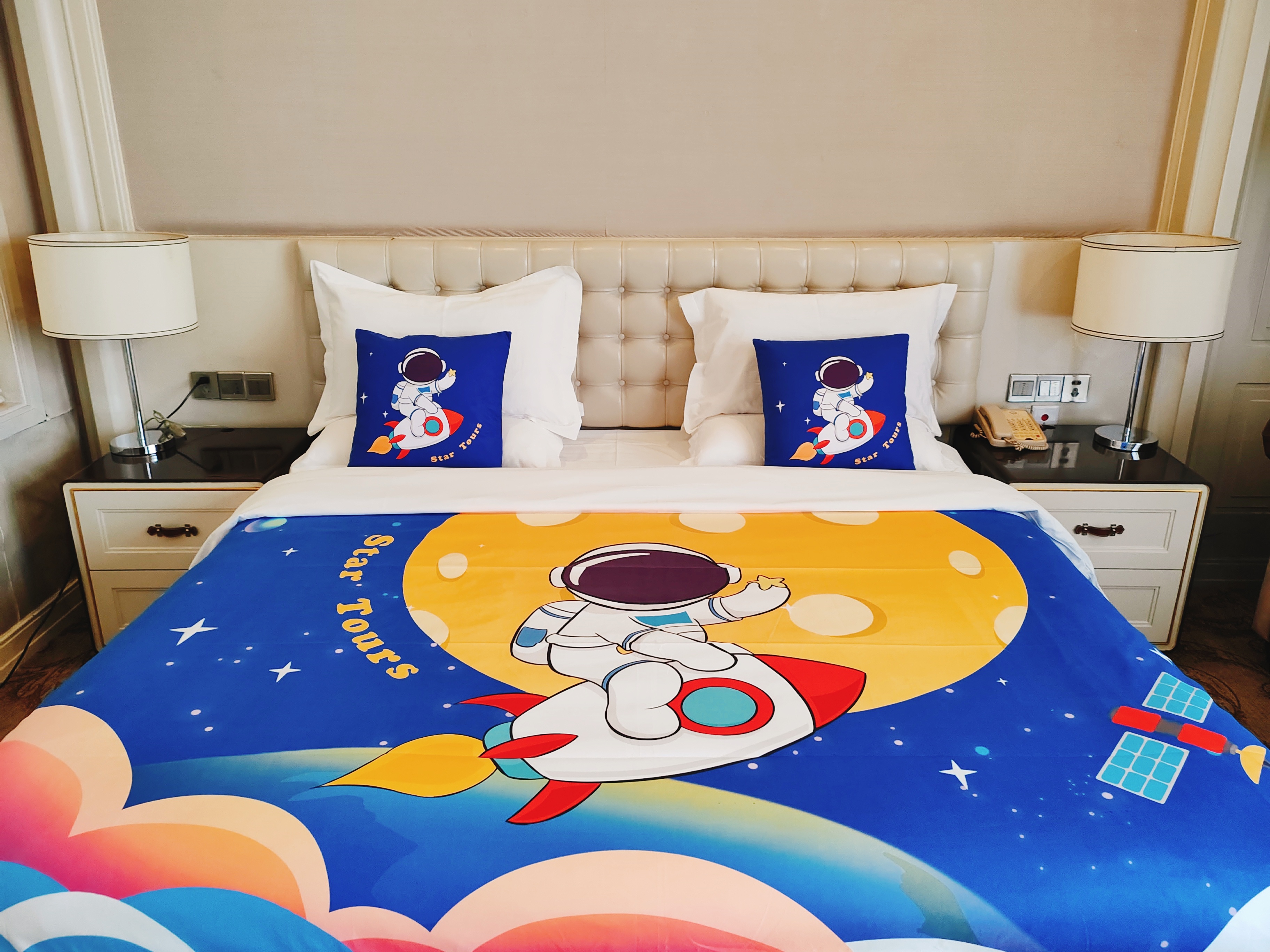 童趣|遨游太空主题房