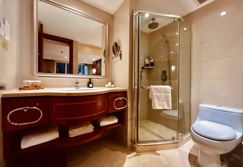 行政大床房+功夫茶具