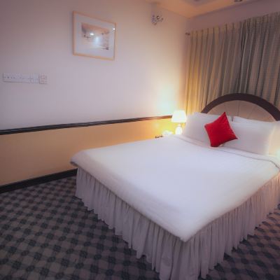 Deluxe Double Room Hotel 71 Promo Code