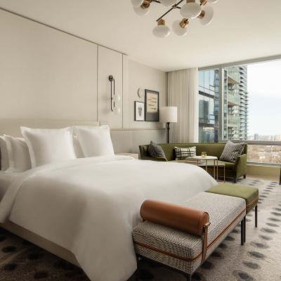 Superior King Room Four Seasons Hotel Toronto at Yorkville Promo Code