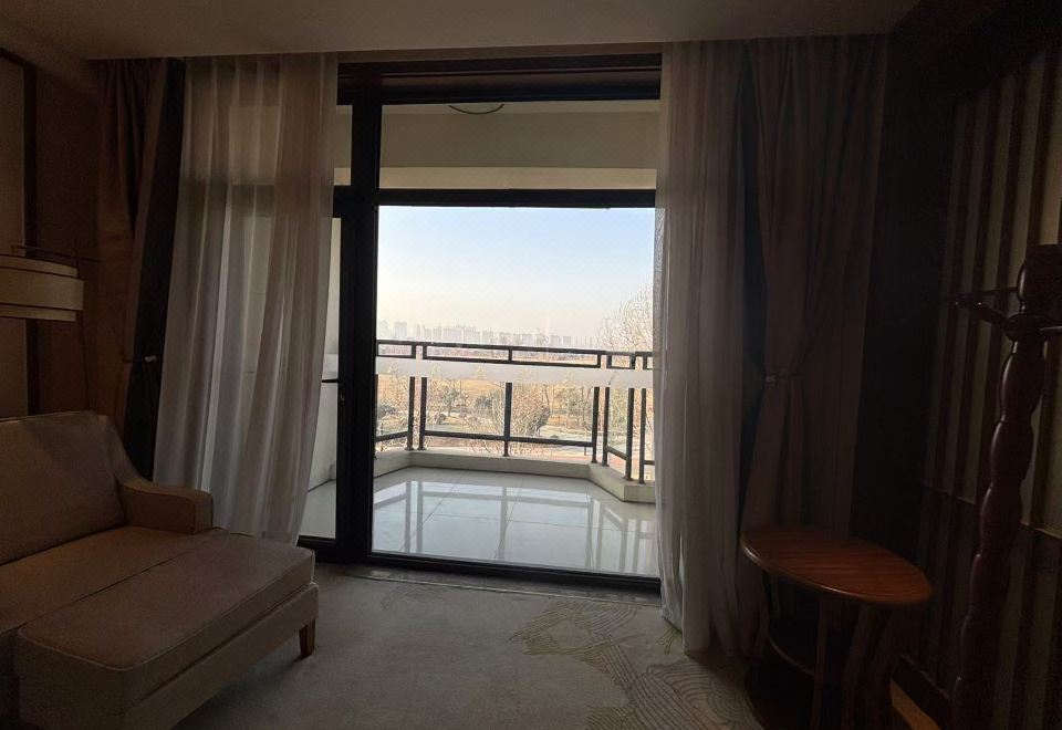 Arcadia Hotel PuyangPremier Suite - With View