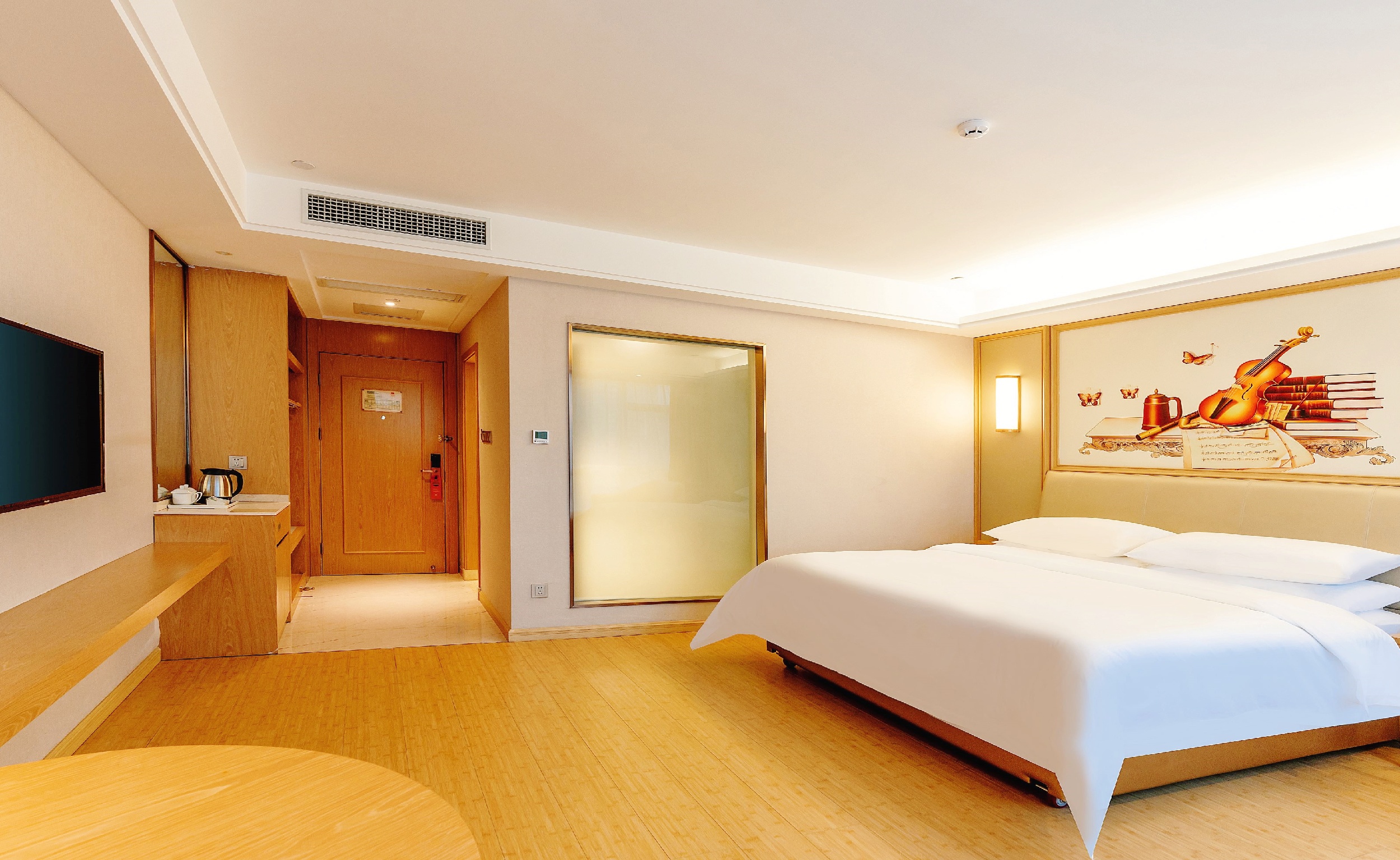 行政大床房（零压助眠床品+高端茶室）