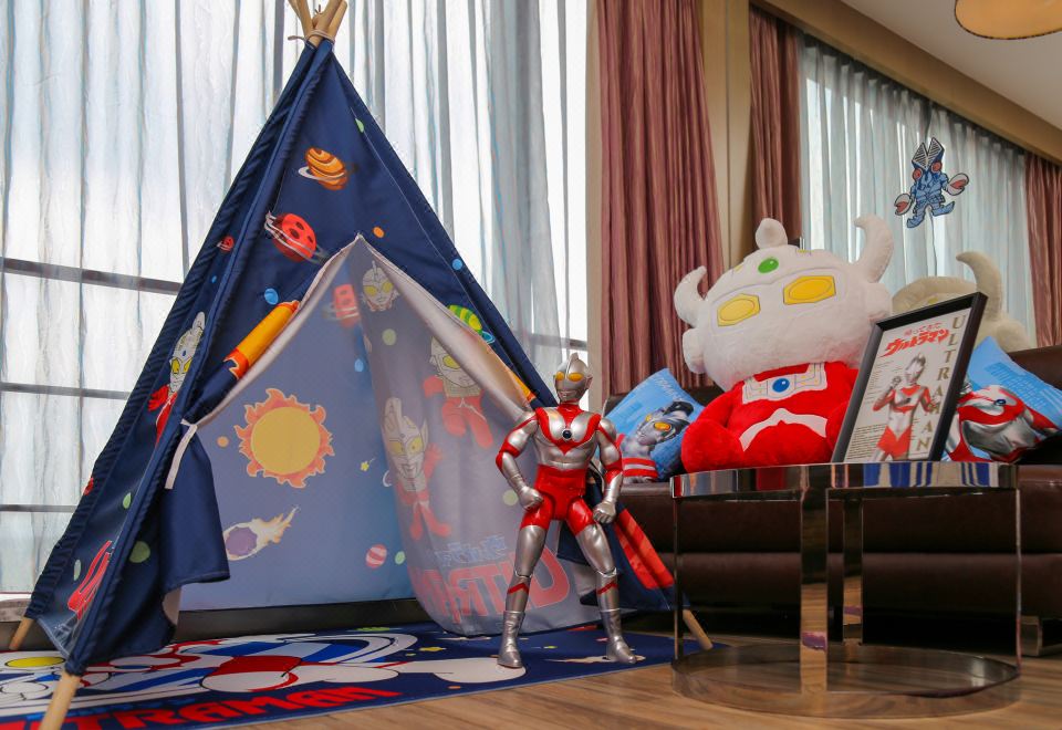 奧特曼親子主題雙床房