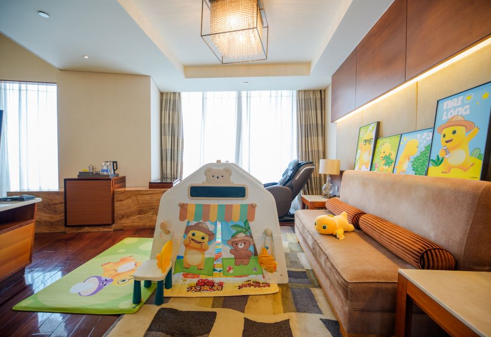 奶龙主题大床房