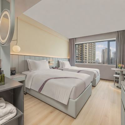 心悅高級雙床房（智能客控+電動離簾+無線充電） 外商·藝龍飯店（廣州珠江新城店）優惠