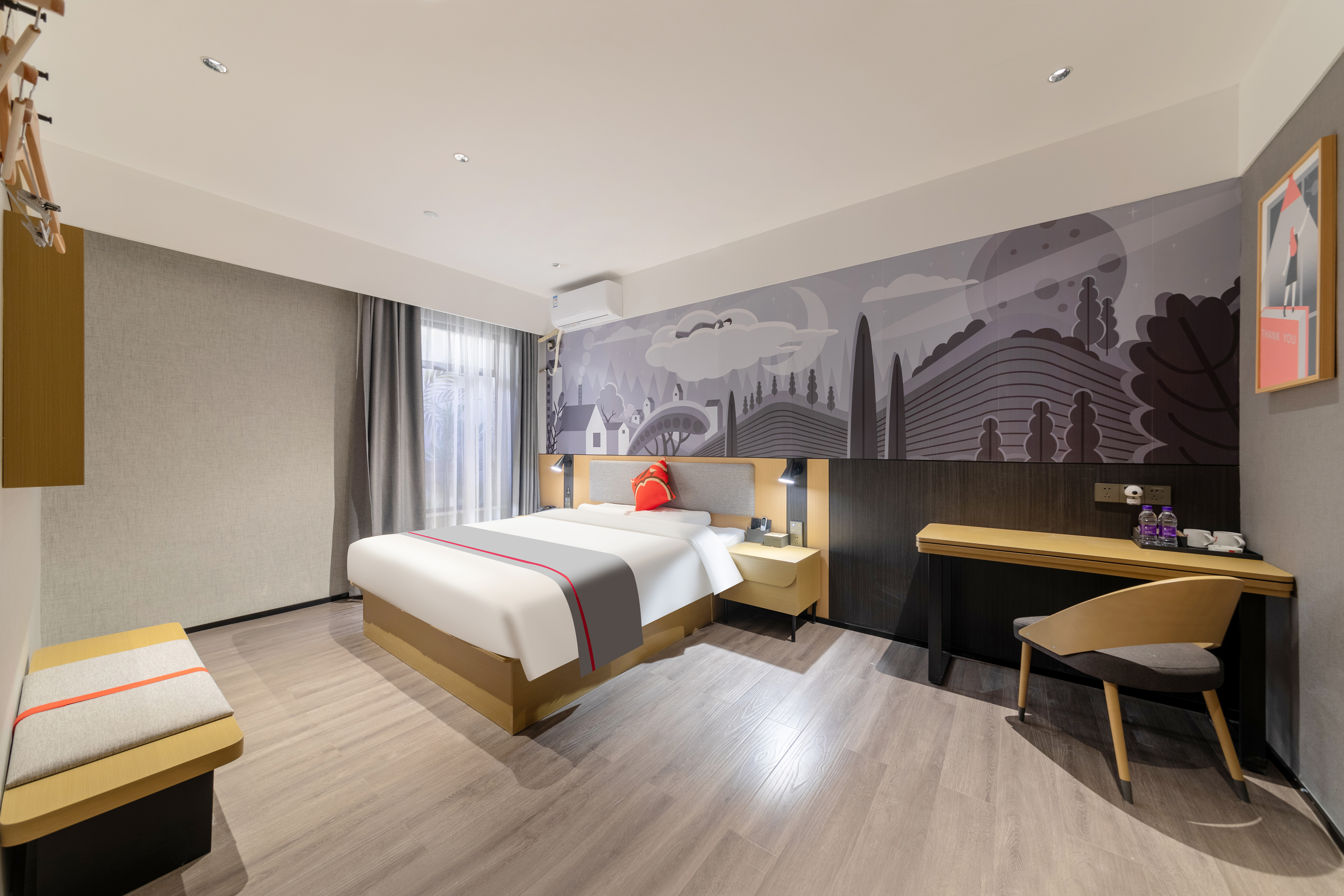 温馨精选大床房（智能客控+乾湿分离+大牌床品）